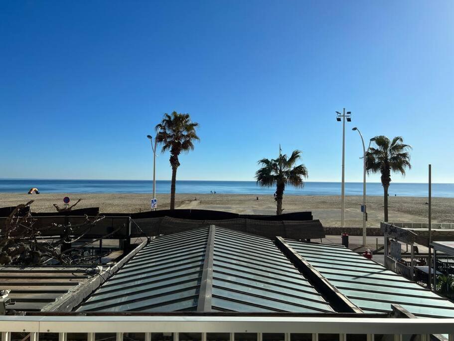 Le Carrousel - Apt Vue Mer - Plage A 10 M - Clim - Wifi Canet-en-Roussillon Eksteriør bilde