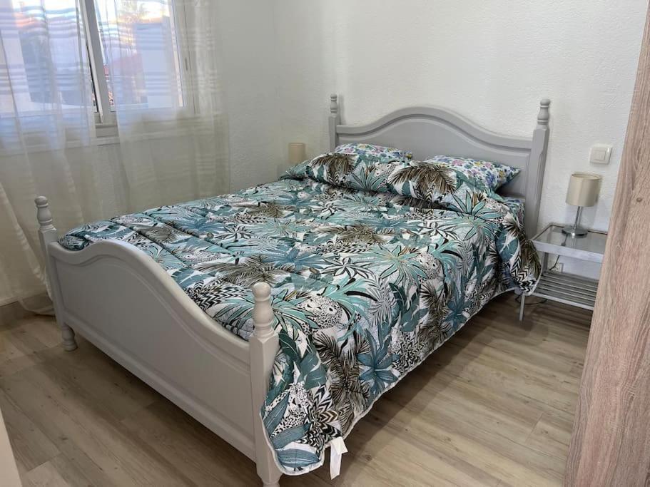 Le Carrousel - Apt Vue Mer - Plage A 10 M - Clim - Wifi Canet-en-Roussillon Eksteriør bilde